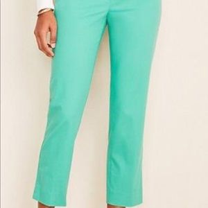 NWT Ann Taylor Cotton crop pants in Crystal Green